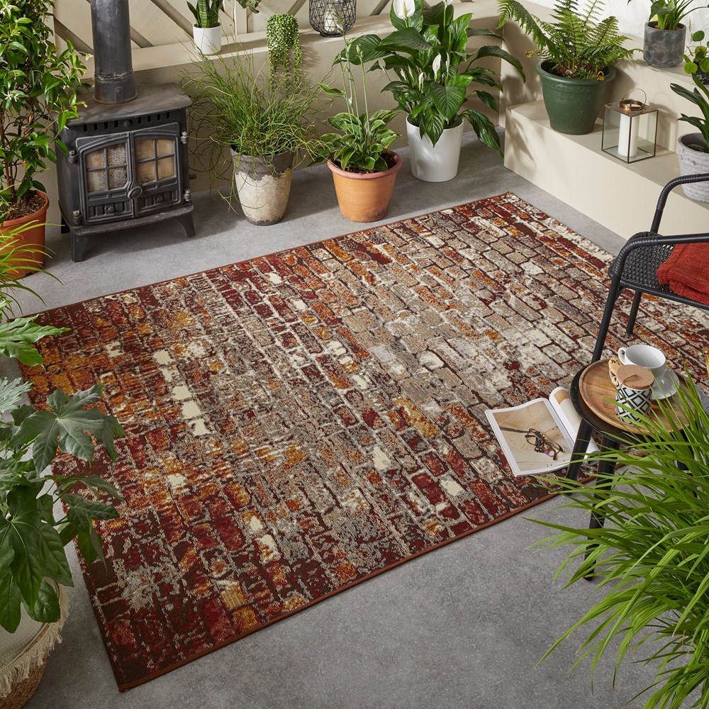 Terra Nova Bark Modern Indoor Outdoor Rugs in Brown Red